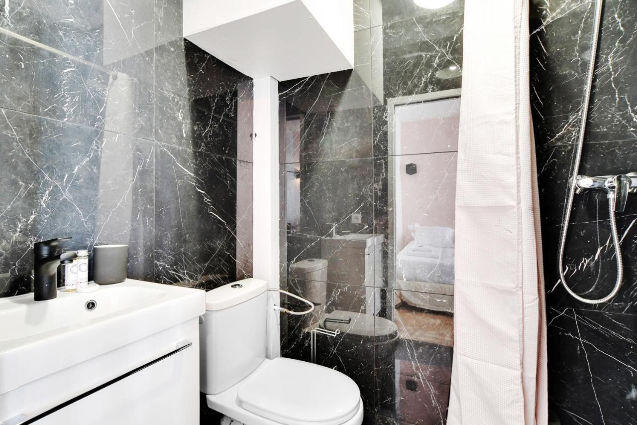 Cmg St Antoine Bastille - 18 Paris Exterior photo